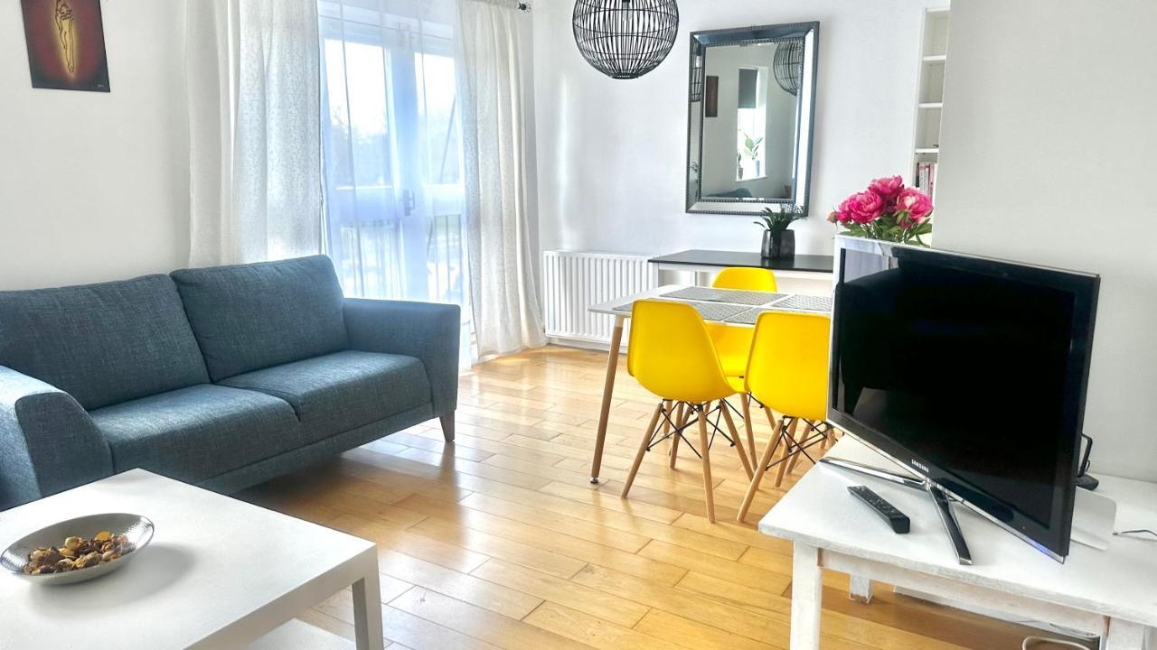 Amazing Location - City Of London- 2 Bedroom Stunning Canal View House With Private Garden,Parking & Balcony Екстер'єр фото